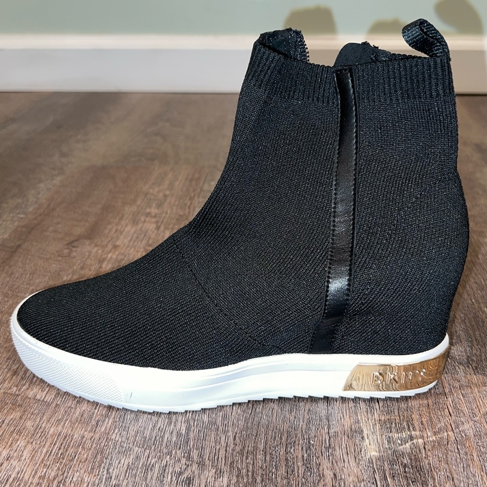DKNY Black CALI Wedge Sneakers - New - Picture 3 of 9